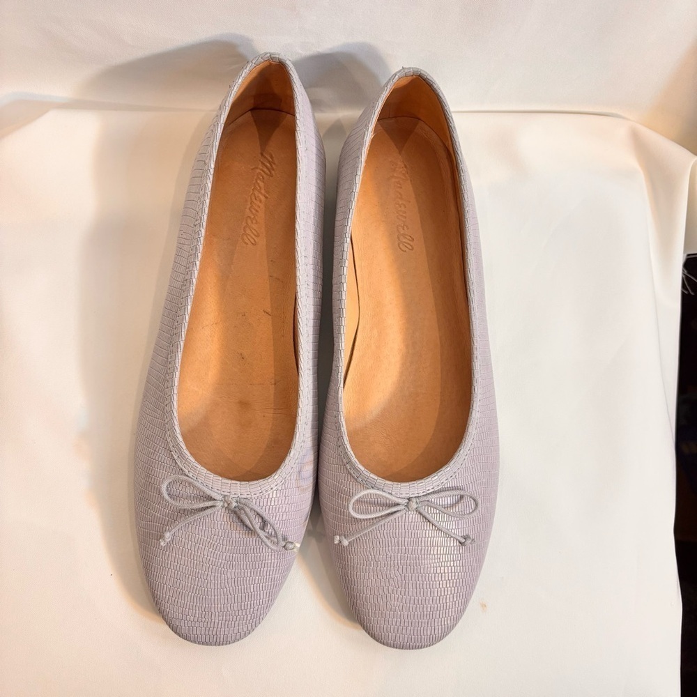 MADEWELL Sz 10 The Adelle Ballet Flat in Lizzard Embossed Leather In Light Grey - Picture 3 of 10